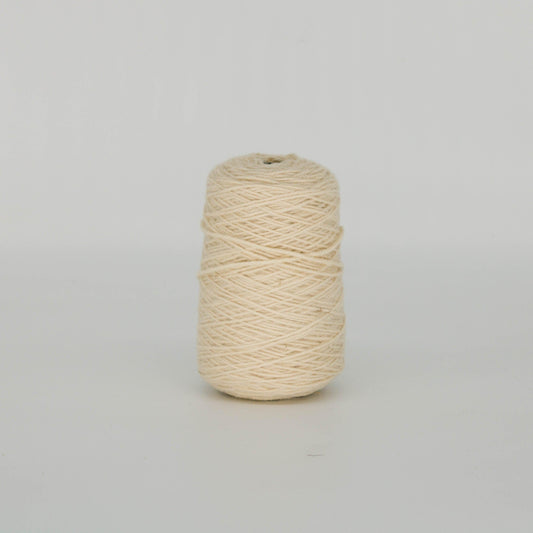Ecru 100% Wool Rug Yarn On Cones (009) - Tuftingshop
