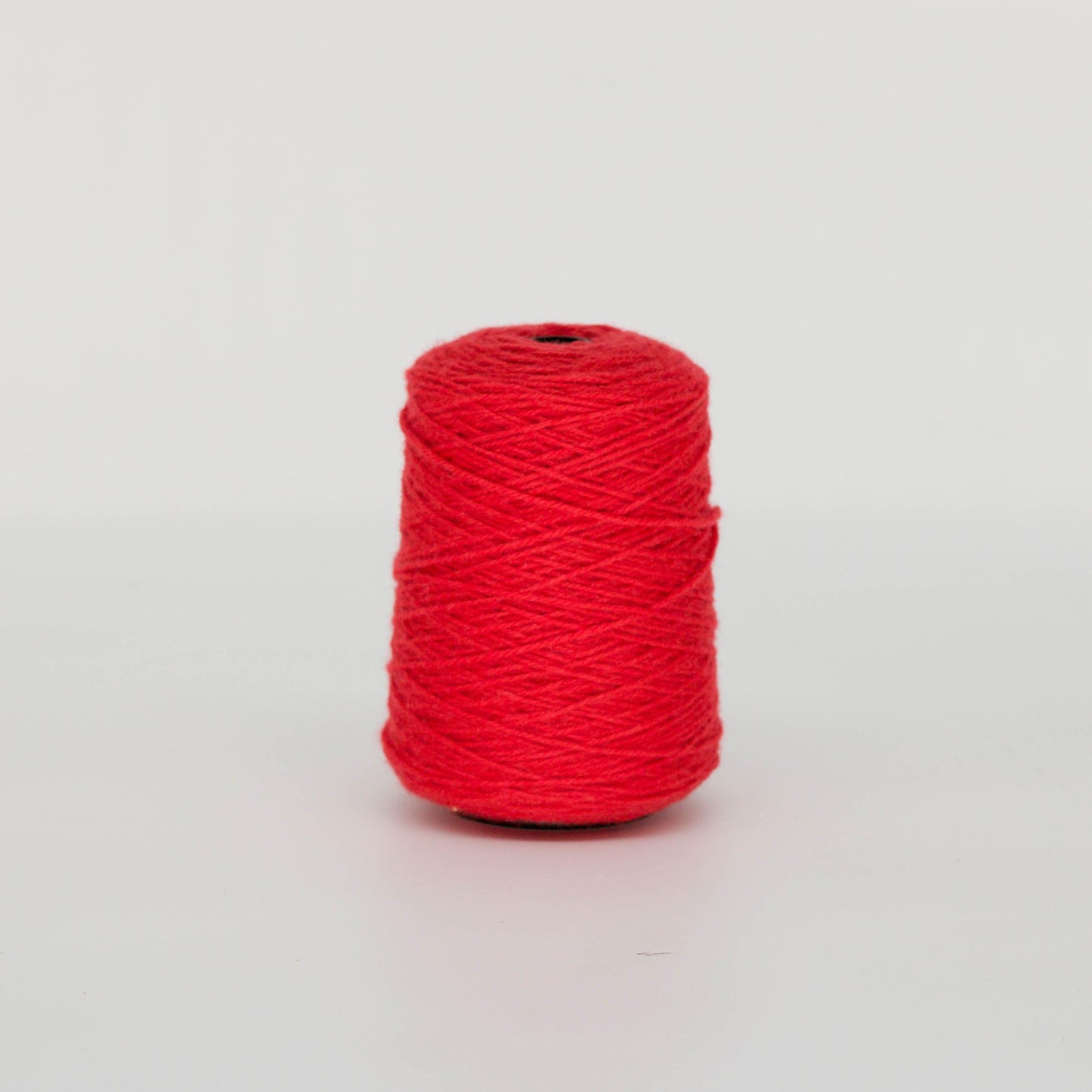 Red 100% Wool Rug Yarn On Cones (452) - Tuftingshop