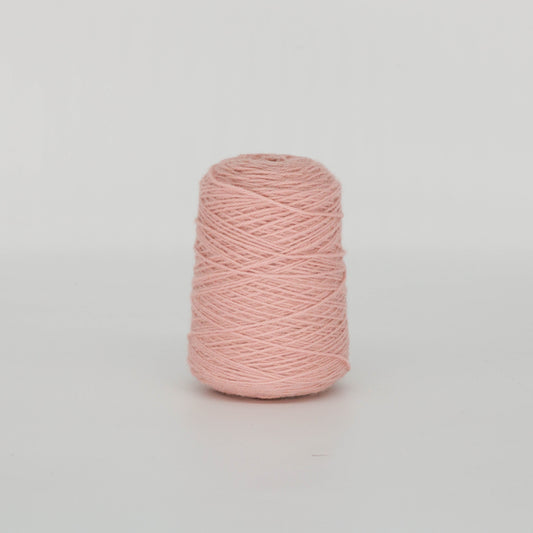 Regina pink 100% Wool Rug Yarn On Cones (498) - Tuftingshop