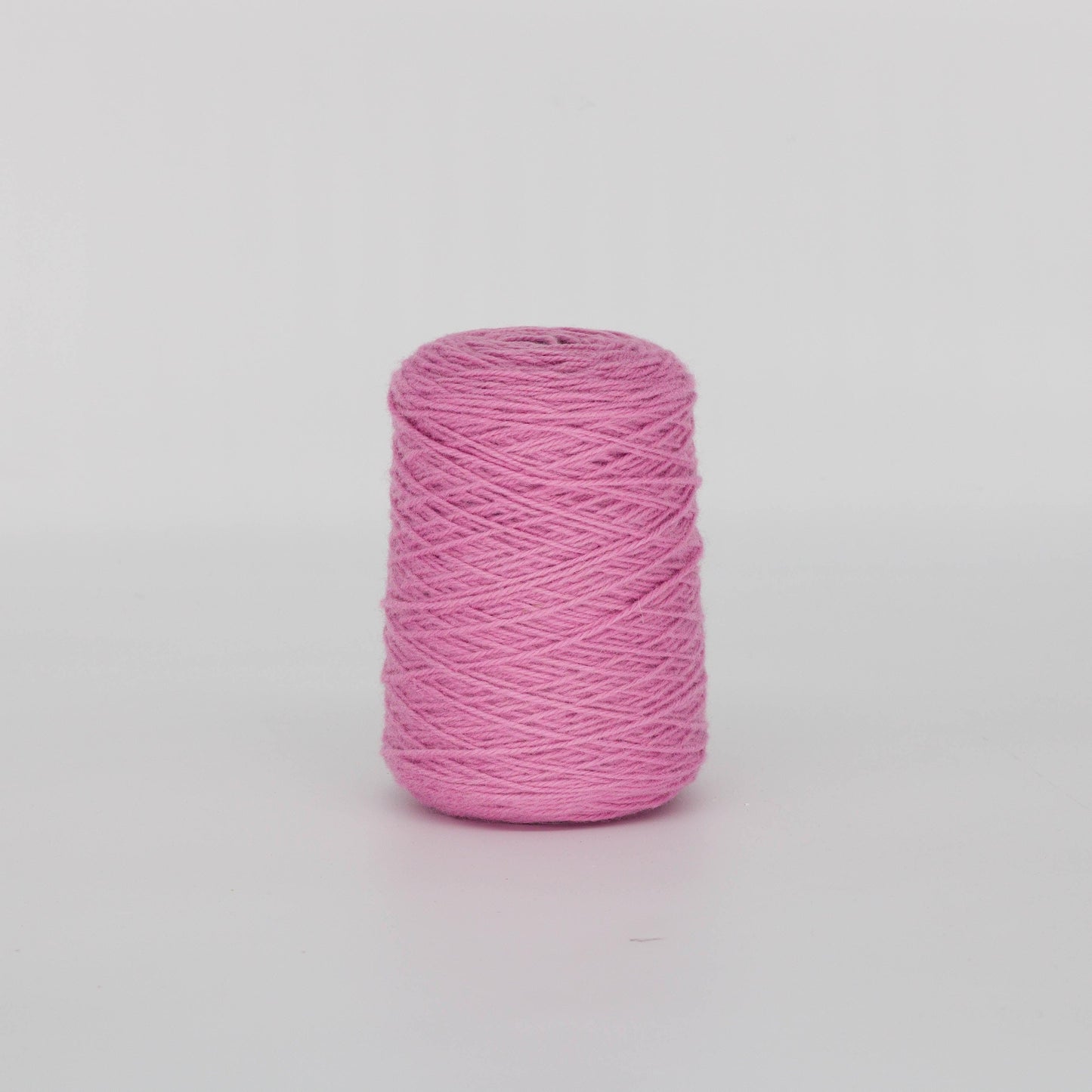 Rose pink 100% Wool Rug Yarn On Cones (485) - Tuftingshop