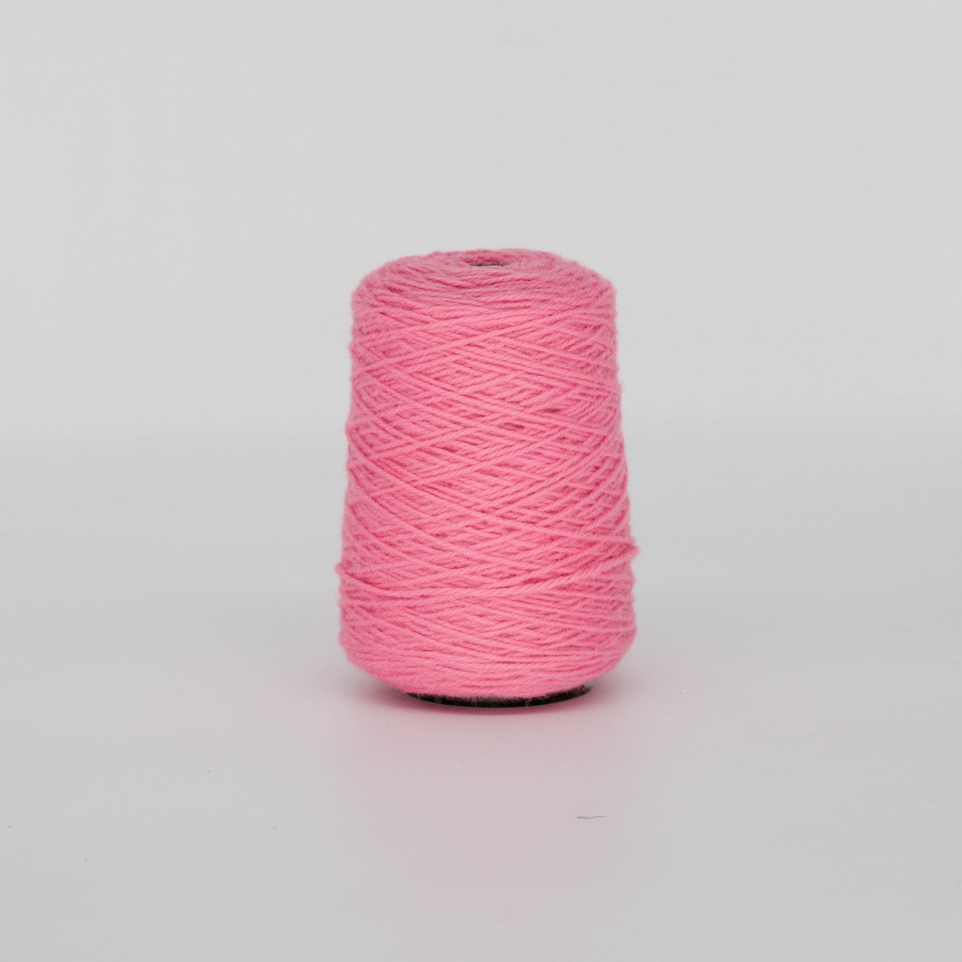 Candy pink 100% Wool Rug Yarn On Cones (806c) - Tuftingshop